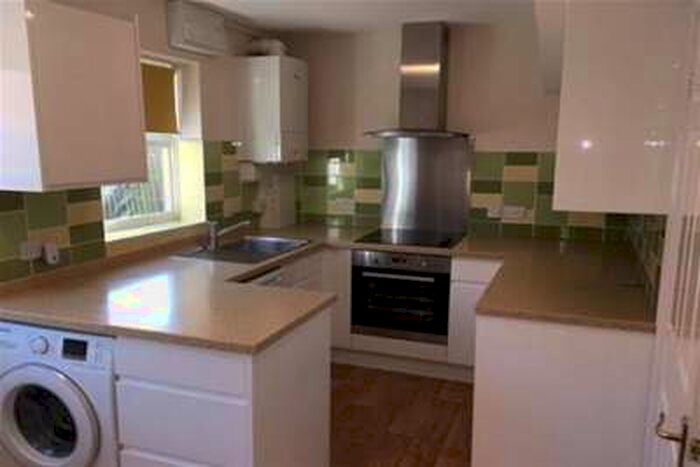 2 Bedroom Terraced House To Rent In River Street, York, YO23