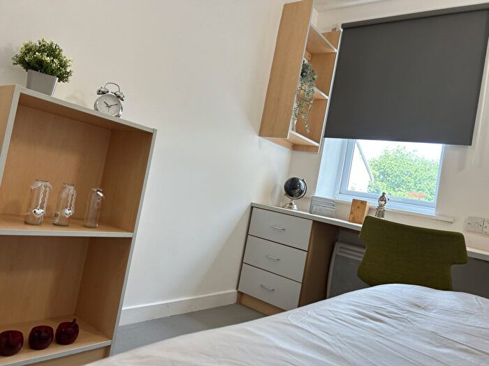 1 Bedroom Flat To Rent In Great Horton Road, Bradford, BD7