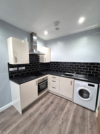 1 Bedroom Flat To Rent In Castleview House, East Lane, Cheshire, WA7