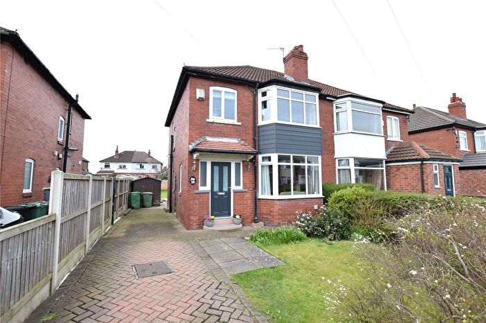 3 Bedroom Semi Detached House For Sale In Cross Gates Avenue, Leeds, West Yorkshire, LS15