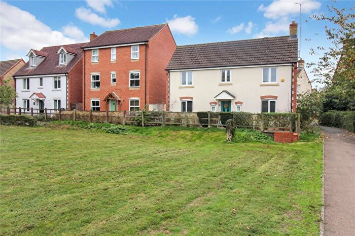 4 Bedroom Detached House For Sale In Jopp Close, Swindon, Wiltshire, SN25