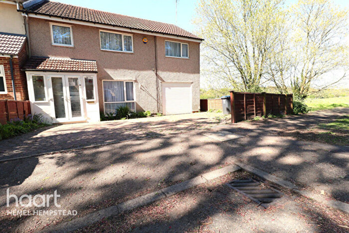 5 Bedroom End Of Terrace House To Rent In Argyll Road, Hemel Hempstead, HP2