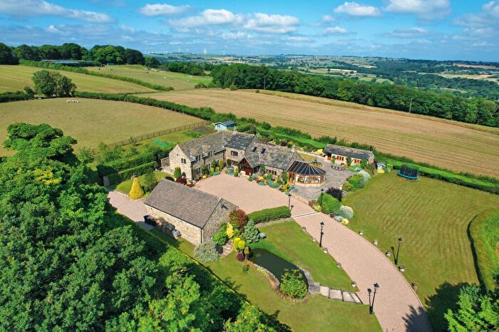 5 Bedroom Detached House For Sale In Cawthorne View, Between Cawthorne And Penistone, S36