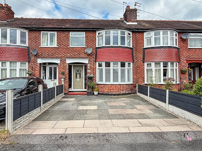 3 Bedroom House For Sale In Manor Drive, Northwich, CW9