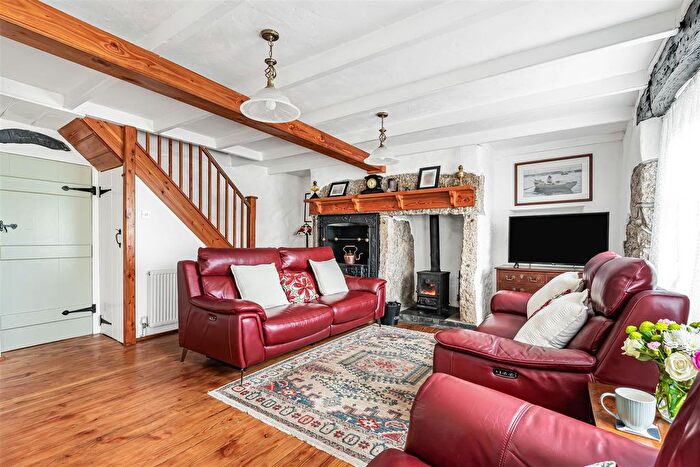 4 Bedroom Cottage For Sale In Laity, Wendron, TR13