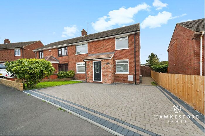 3 Bedroom Semi-Detached House To Rent In Longridge, Sittingbourne, ME10