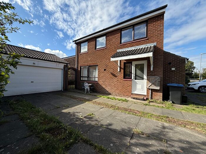 3 Bedroom Link Detached House For Sale In Ancroft Garth, High Shincliffe, Durham, County Durham, DH1