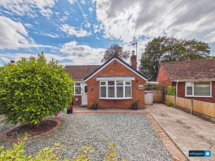 2 Bedroom Bungalow For Sale In Weston Drive, Wrexham, LL11