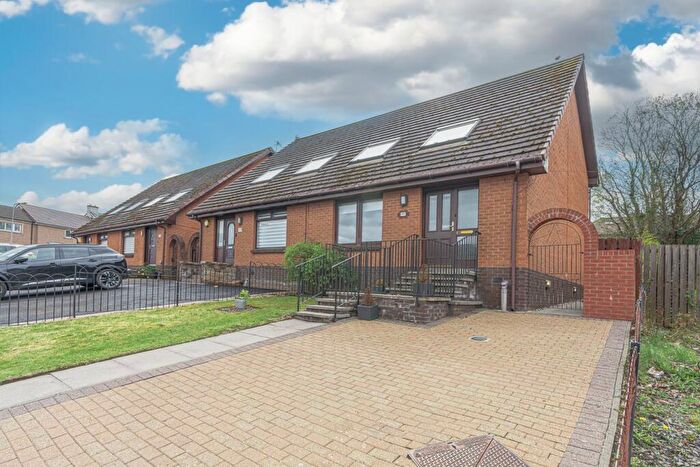 3 Bedroom Semi-Detached Villa For Sale In Whitehall Avenue, Cardenden, Lochgelly, KY5