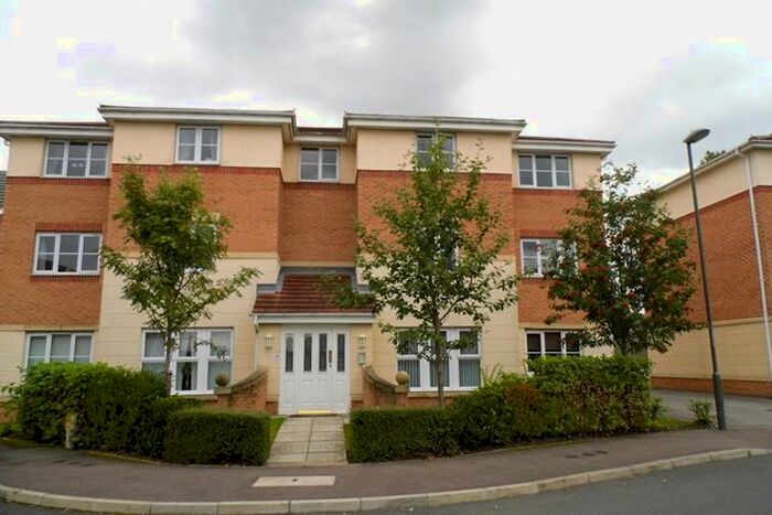 2 Bedroom Flat To Rent In Lincoln Way, North Wingfield, S42