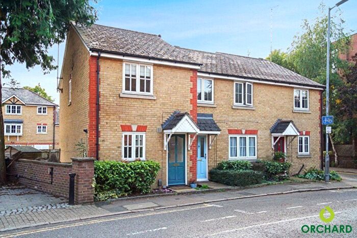 2 Bedroom End Of Terrace House For Sale In High Street, Rickmansworth, Hertforshire, WD3