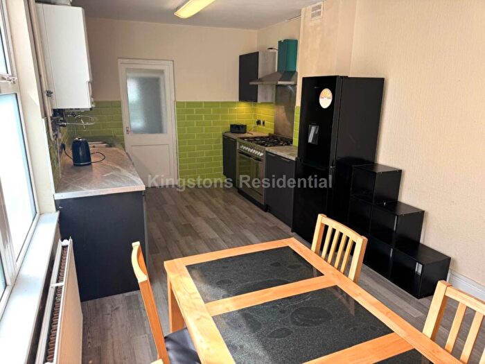 4 Bedroom House To Rent In Diana St, Cardiff, CF24