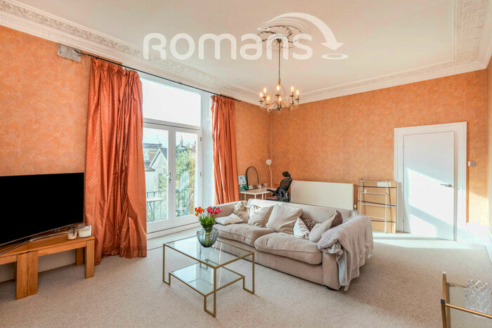 1 Bedroom Apartment To Rent In Anglesea Place, Clifton Village, BS8