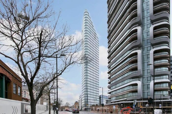2 Bedroom Flat To Rent In Chronicle Tower, B City Road, London, EC1V