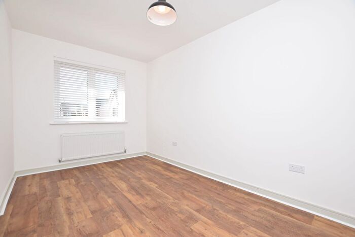 4 Bedroom Detached House For Sale In Simpson Drive, Larkhall, ML9