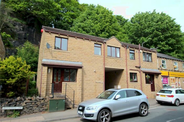 3 Bedroom Semi-Detached House To Rent In Brockholes Lane, Brockholes, Holmfirth, HD9