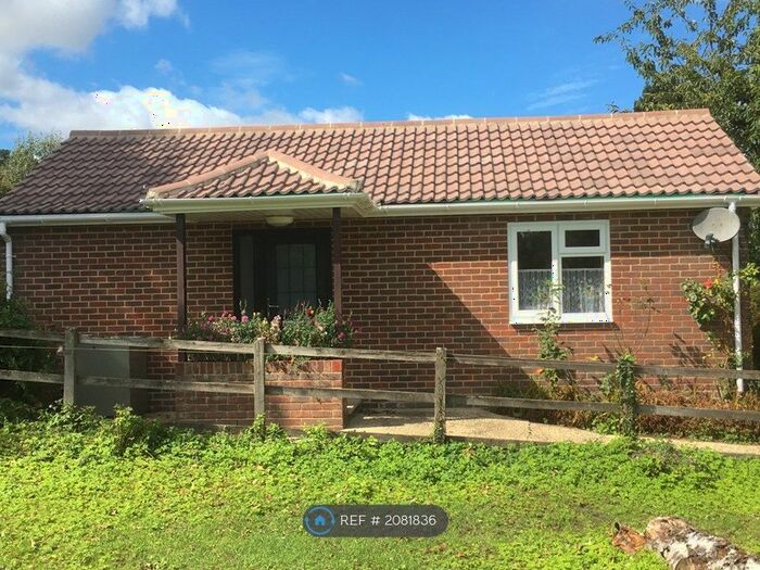 1 Bedroom Maisonette To Rent In Alresford Drove, Winchester, SO21