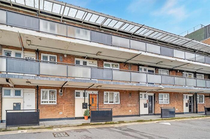 1 Bedroom Flat For Sale In Derbyshire Street, London, E2