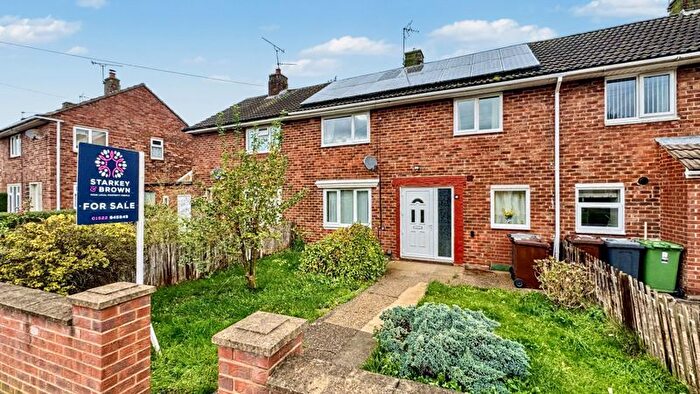 3 Bedroom Terraced House For Sale In Stapleford Avenue, Lincoln, LN2