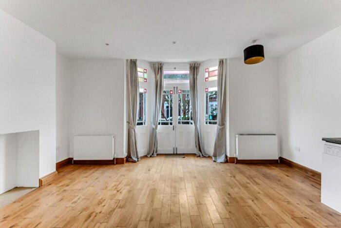 1 Bedroom Flat To Rent In Hillfield Road, West Hampstead, NW6