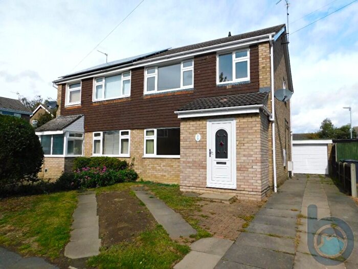 3 Bedroom Semi-Detached House To Rent In Worthington Close, PE7
