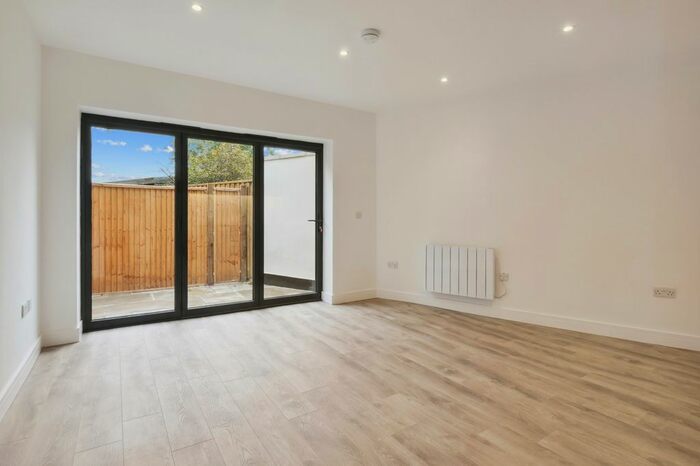 1 Bedroom Flat To Rent In Stanstead Road, London, SE23