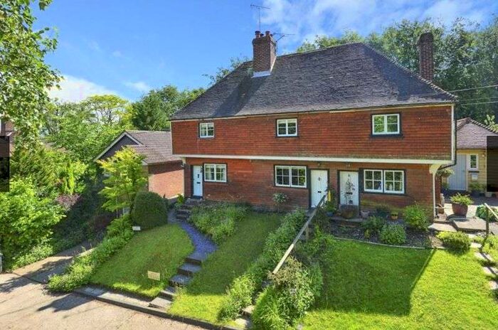 2 Bedroom Property To Rent In The Street Petham Canterbury CT4