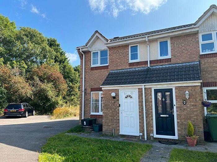 2 Bedroom Terraced House To Rent In Courtlands, Bristol, BS32