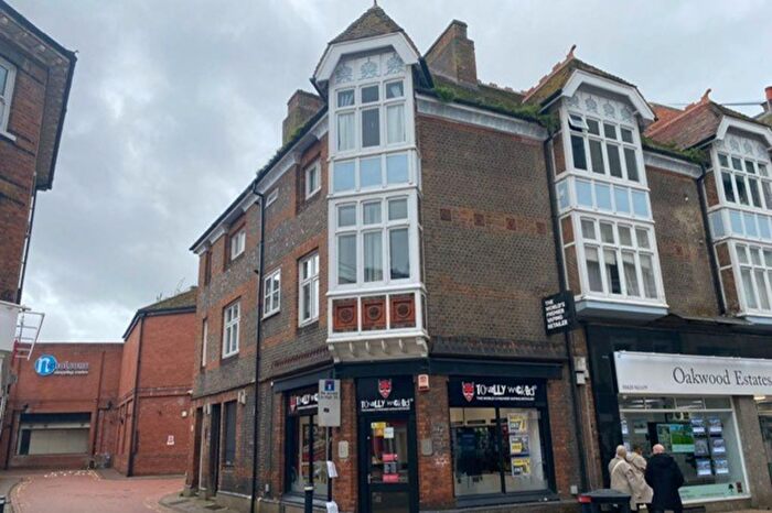 1 Bedroom Flat For Sale In Brock Lane, Maidenhead, SL6