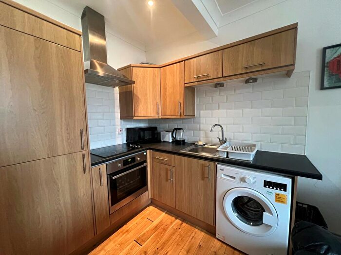 1 Bedroom Flat To Rent In Castle Street, KA19