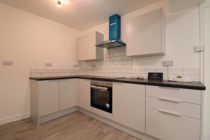 3 Bedroom Terraced House To Rent In Baptist Well Place, Swansea, SA1