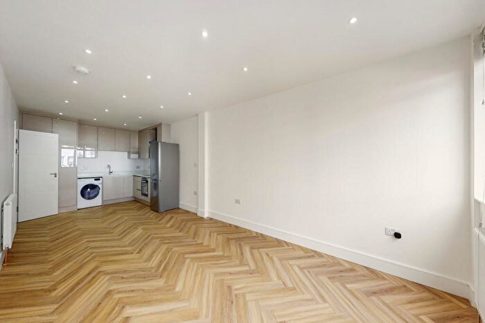 1 Bedroom Studio To Rent In London, W13