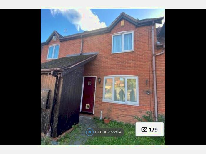 2 Bedroom Terraced House To Rent In Wicket Grove, Nottingham, NG7