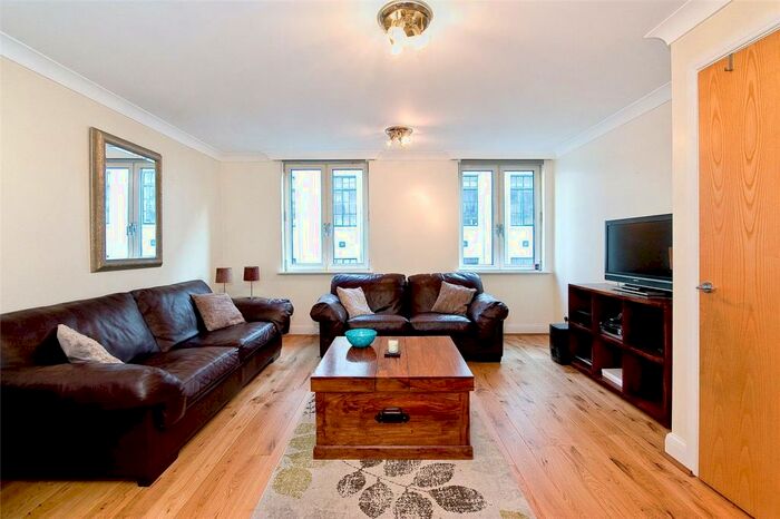 2 Bedroom Apartment To Rent In Carthusian Street, EC1M