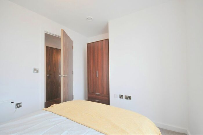2 Bedroom Flat To Rent In Regent Road, Manchester, M3