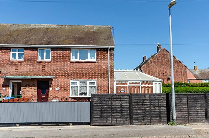 3 Bedroom Semi-Detached House For Sale In Kirkfield Road, Withernsea, HU19