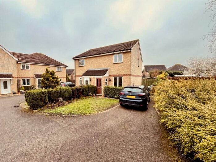 2 Bedroom Semi-Detached House To Rent In Ramshaw Drive, Chelmsford, CM2