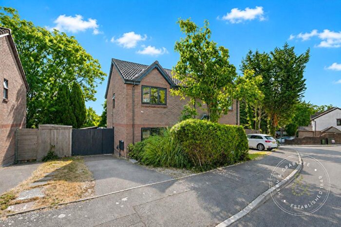 3 Bedroom Semi-Detached House For Sale In Canopus Close, Old St Mellons, Cardiff, CF3
