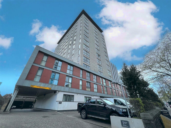 2 Bedroom Flat To Rent In Admiral House, Cardiff, CF24