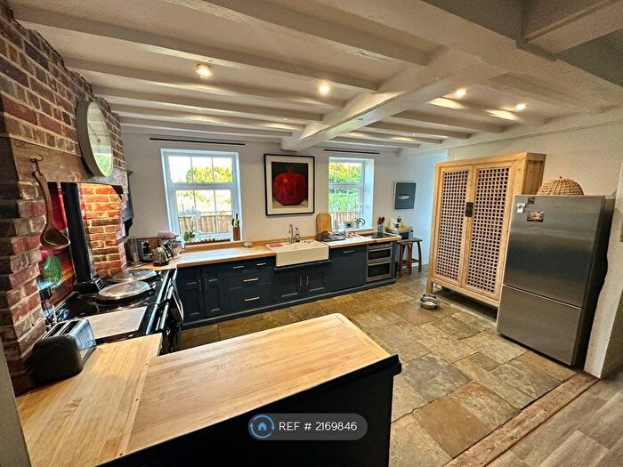 4 Bedroom Detached House To Rent In Woodborough, Pewsey, SN9