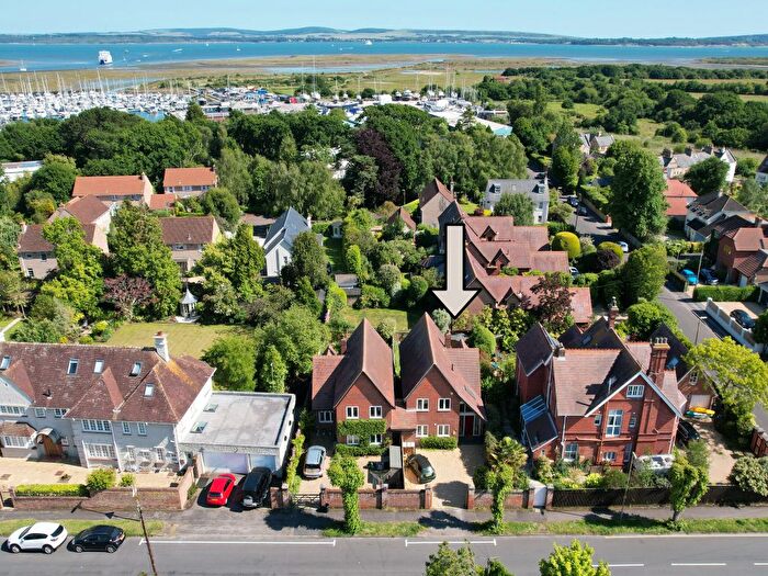 3 Bedroom Detached House For Sale In Stanley Road, Lymington, Hampshire, SO41