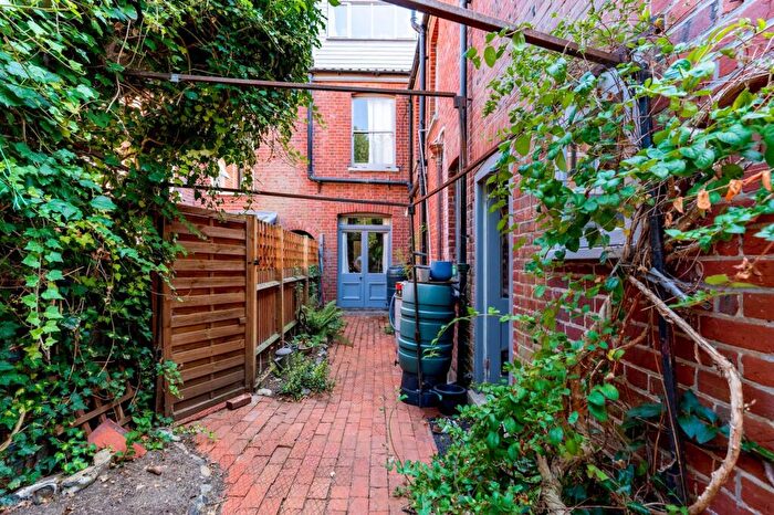 4 Bedroom Terraced House For Sale In Earlham Road, Norwich, NR2
