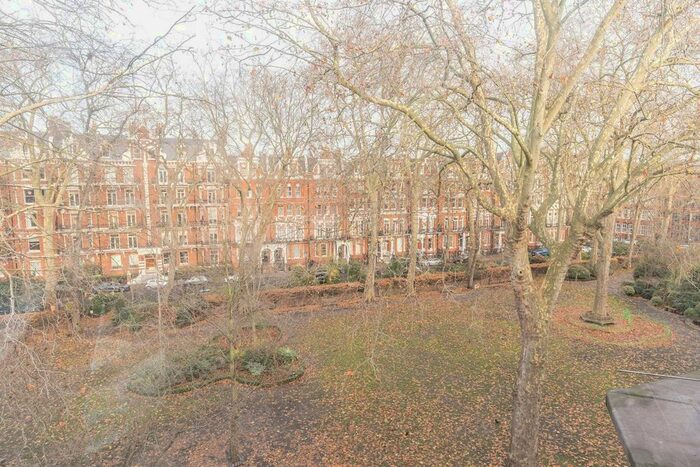 2 Bedroom Flat To Rent In Bramham Gardens, South Kensington, London, SW5