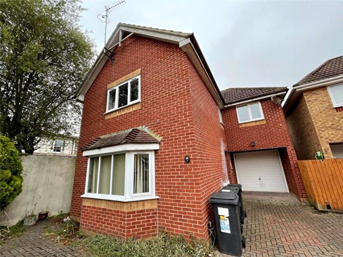 5 Bedroom Detached House To Rent In Abbott Close, Bournemouth, Dorset, BH9