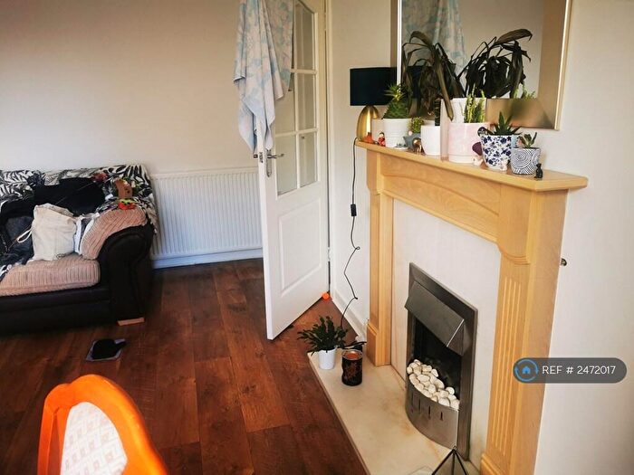 1 Bedroom Flat To Rent In Cardell Drive, Paisley, PA2