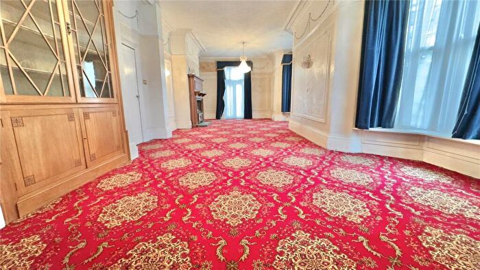 5 Bedroom Detached House For Sale In Lulworth Road, Southport, Merseyside, PR8