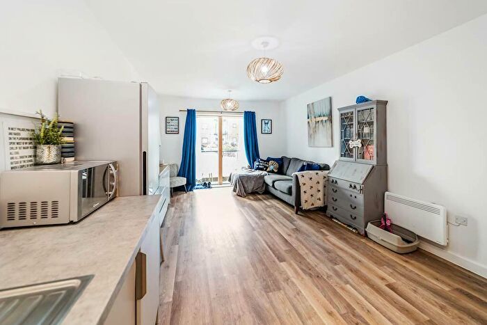 1 Bedroom Flat For Sale In Austin House, Norwich, NR1