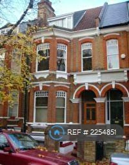 3 Bedroom Maisonette To Rent In Sotheby Road, London, N5