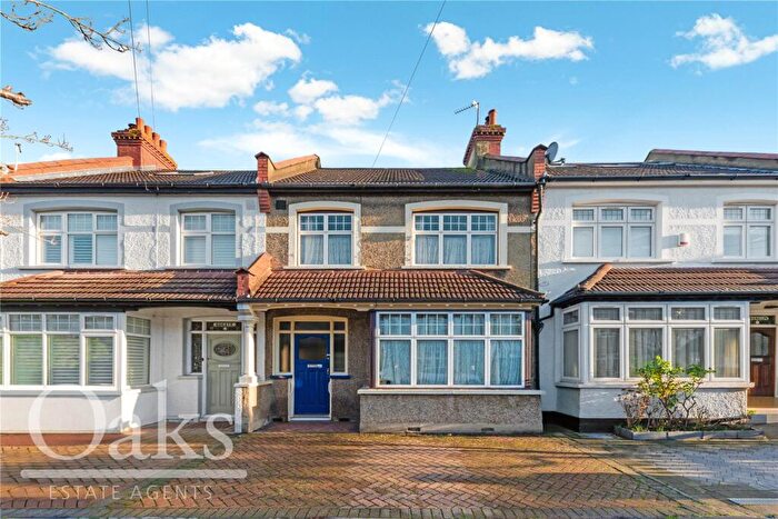 3 Bedroom Terraced House For Sale In Sherwood Road, Addiscombe, CR0
