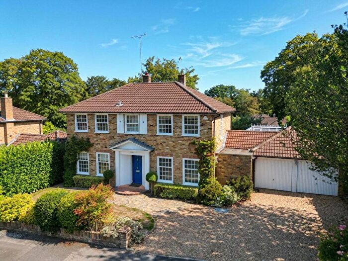 4 Bedroom Detached House To Rent In Devonshire Drive, Camberley, GU15